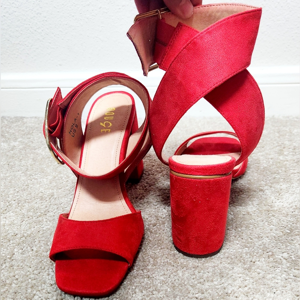 Red Heels - Picture 4 of 6